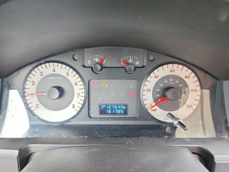 2010 Mazda Tribute i