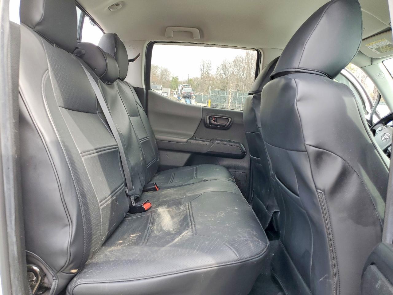 2023 Toyota Tacoma SR V6