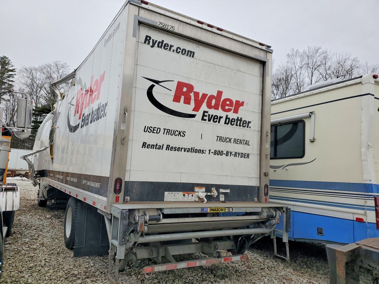 2025 International Mv607 Refrigerated box Truck