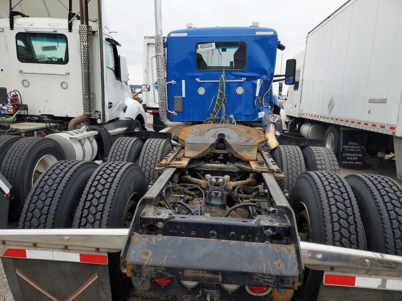 2015 Kenworth Construction T880