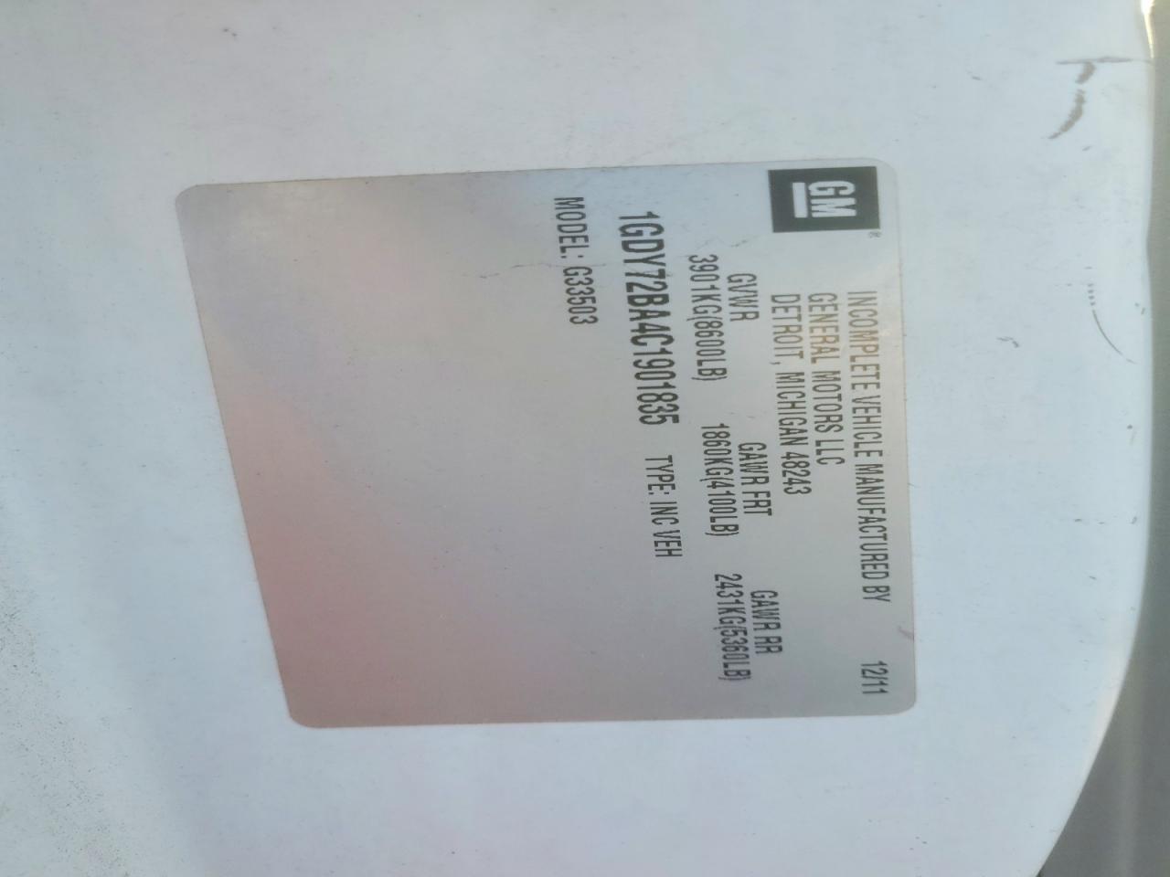 2012 GMC Savana Cutaway G3500