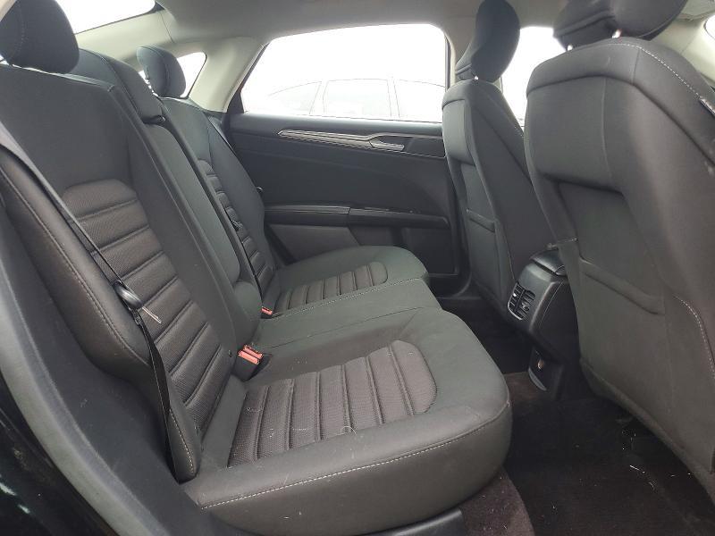 2017 Ford Fusion se Hybrid