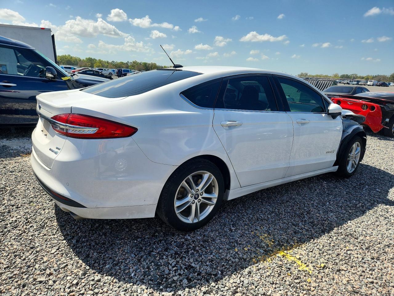 2018 Ford Fusion se Hybrid