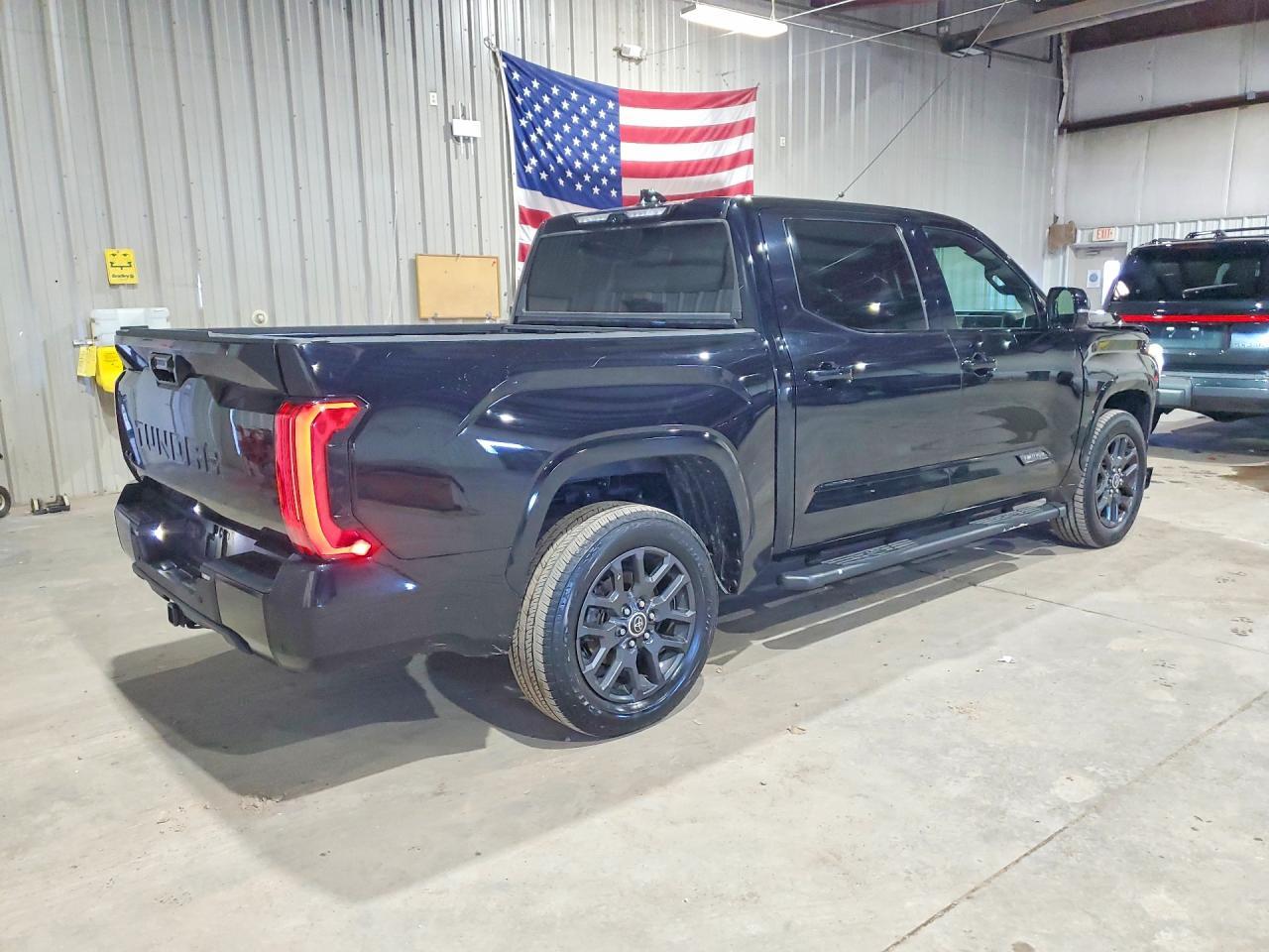 2023 Toyota Tundra Platinum