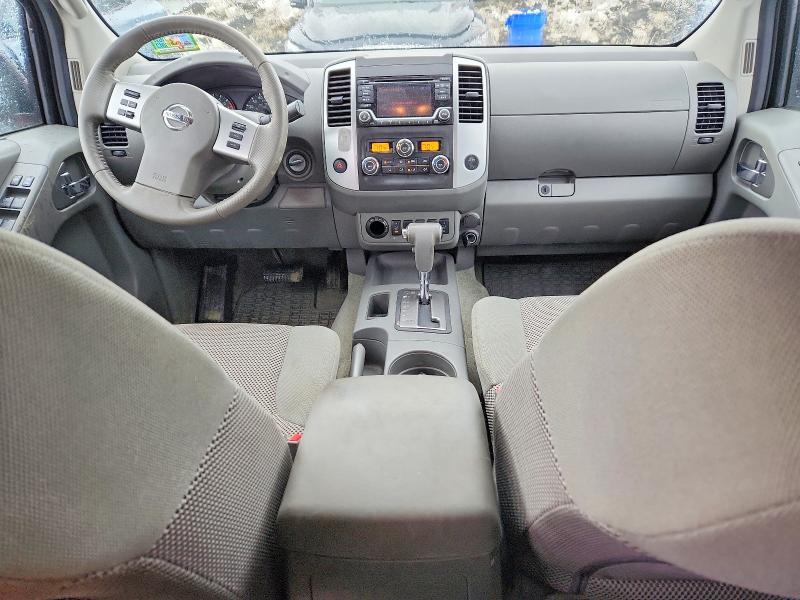 2016 Nissan Frontier SV