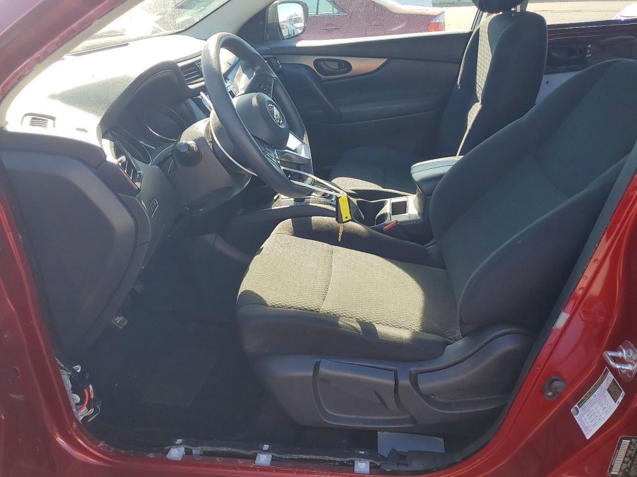 2020 Nissan Rogue Sport s