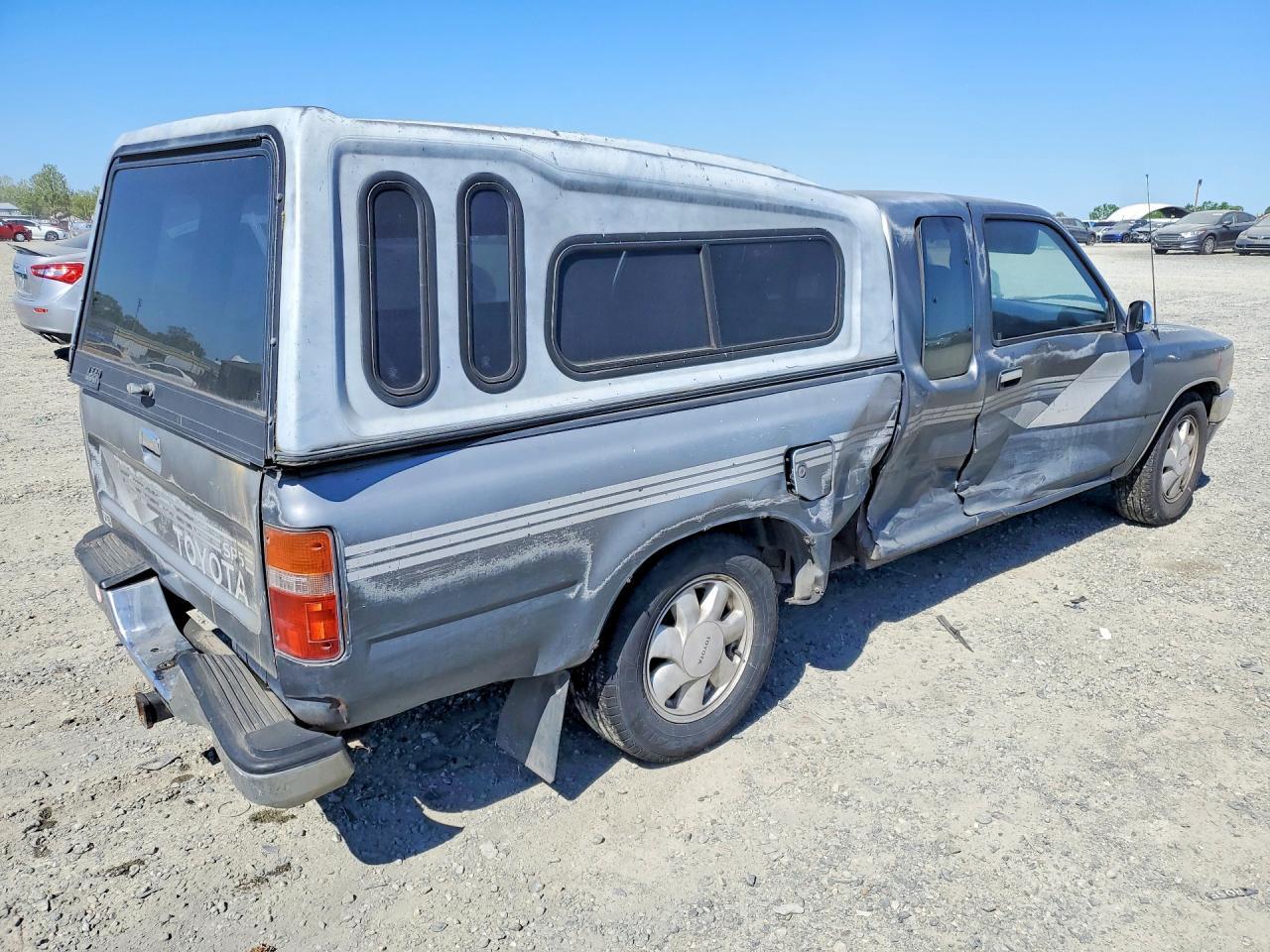 1990 Toyota Pickup SR5