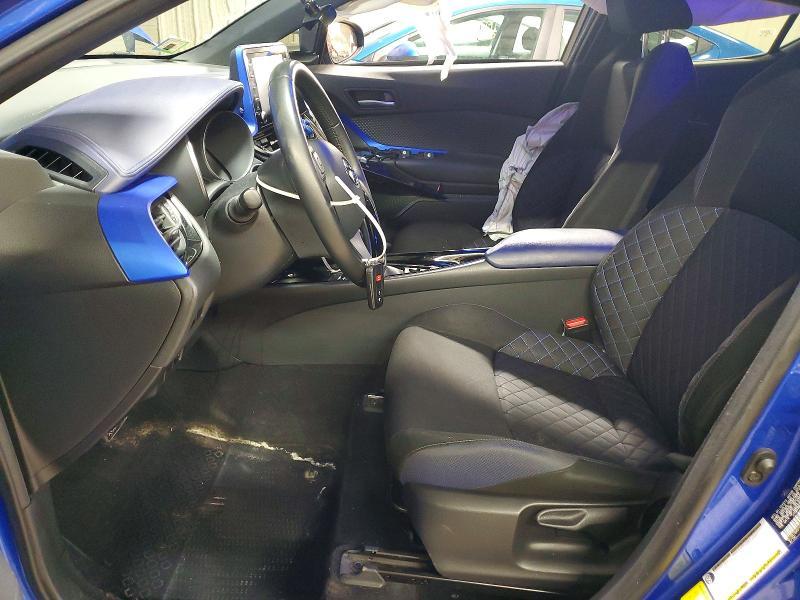 2020 Toyota C-hr xle