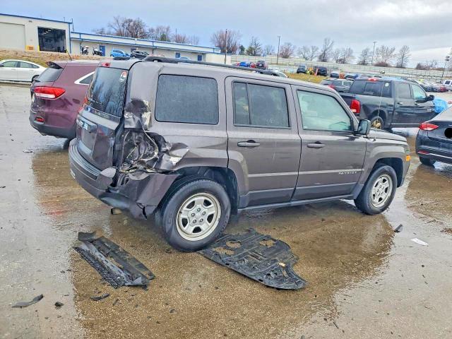2016 Jeep Patriot Sport