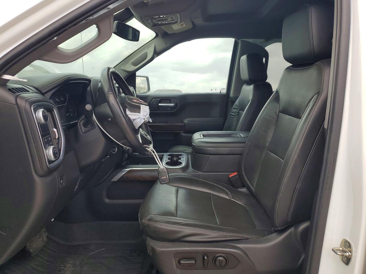 2020 GMC Sierra C1500 SLT