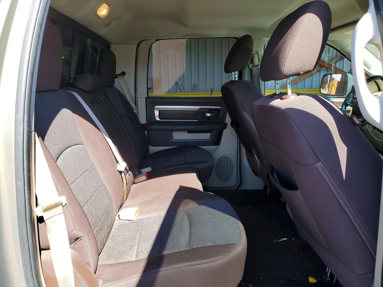 2013 Dodge RAM 1500 SLT