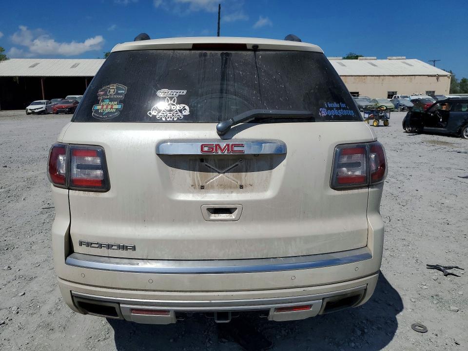 2014 GMC Acadia Denali