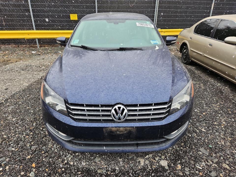 2015 Volkswagen Passat sel