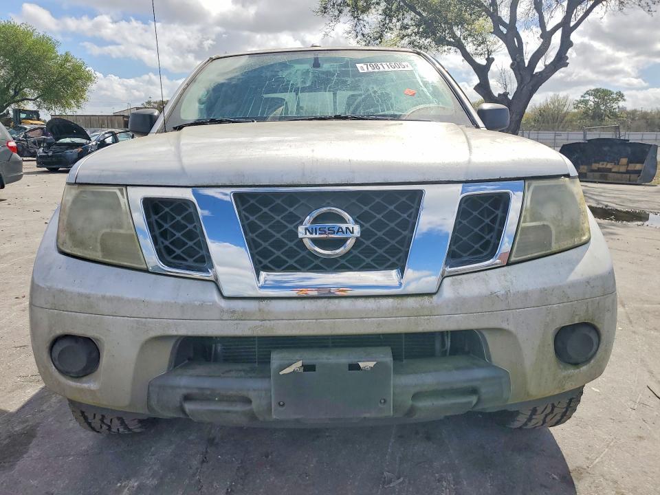 2016 Nissan Frontier SV