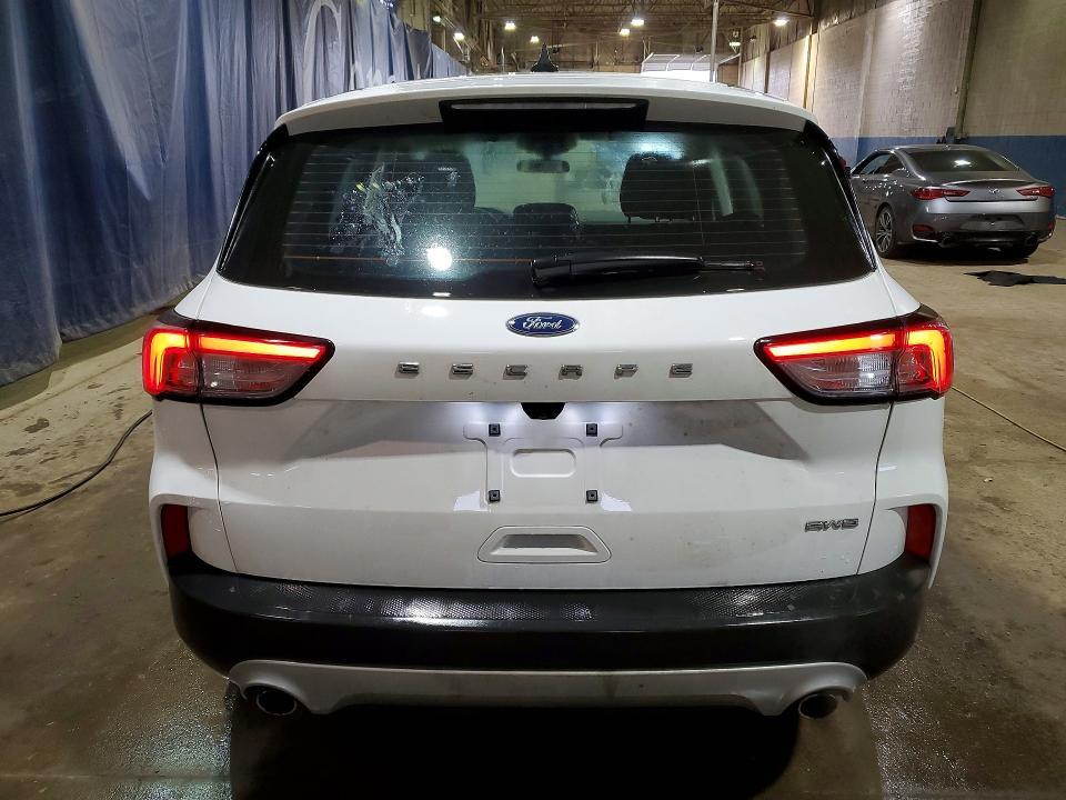 2022 Ford Escape s