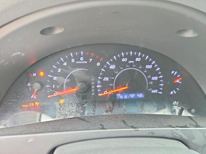 2011 Toyota Camry le