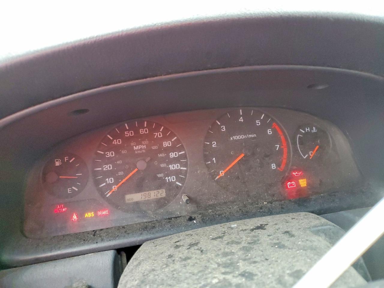 2001 Nissan Frontier XE