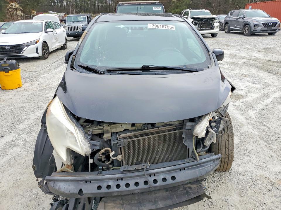 2014 Nissan Versa Note sv