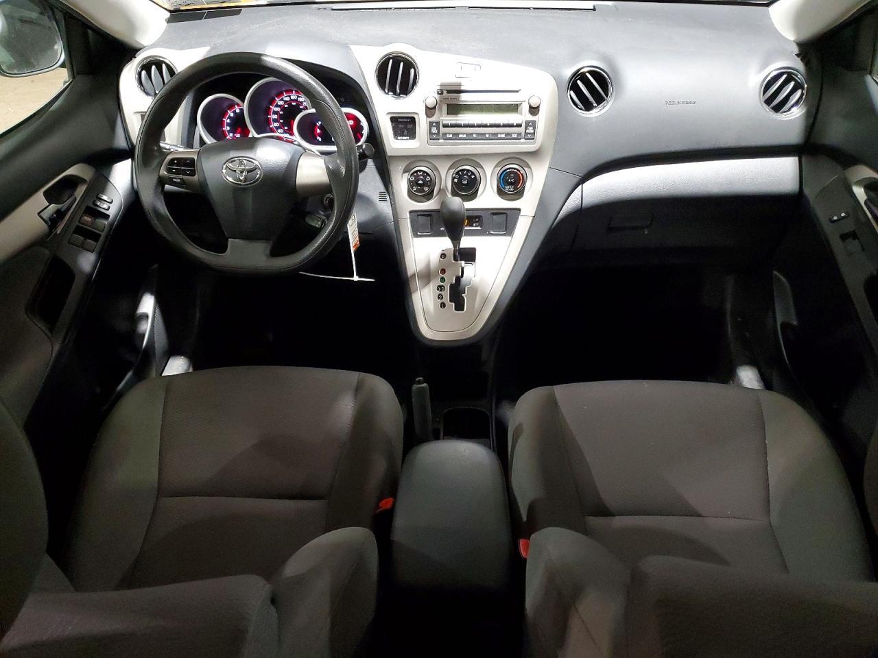2012 Toyota Matrix l