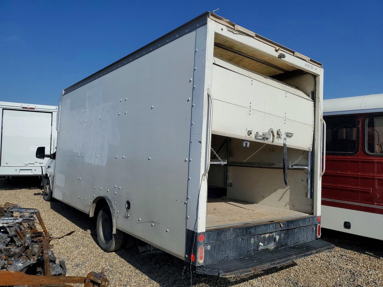 2017 Chevrolet Express G4500 Delivery Truck