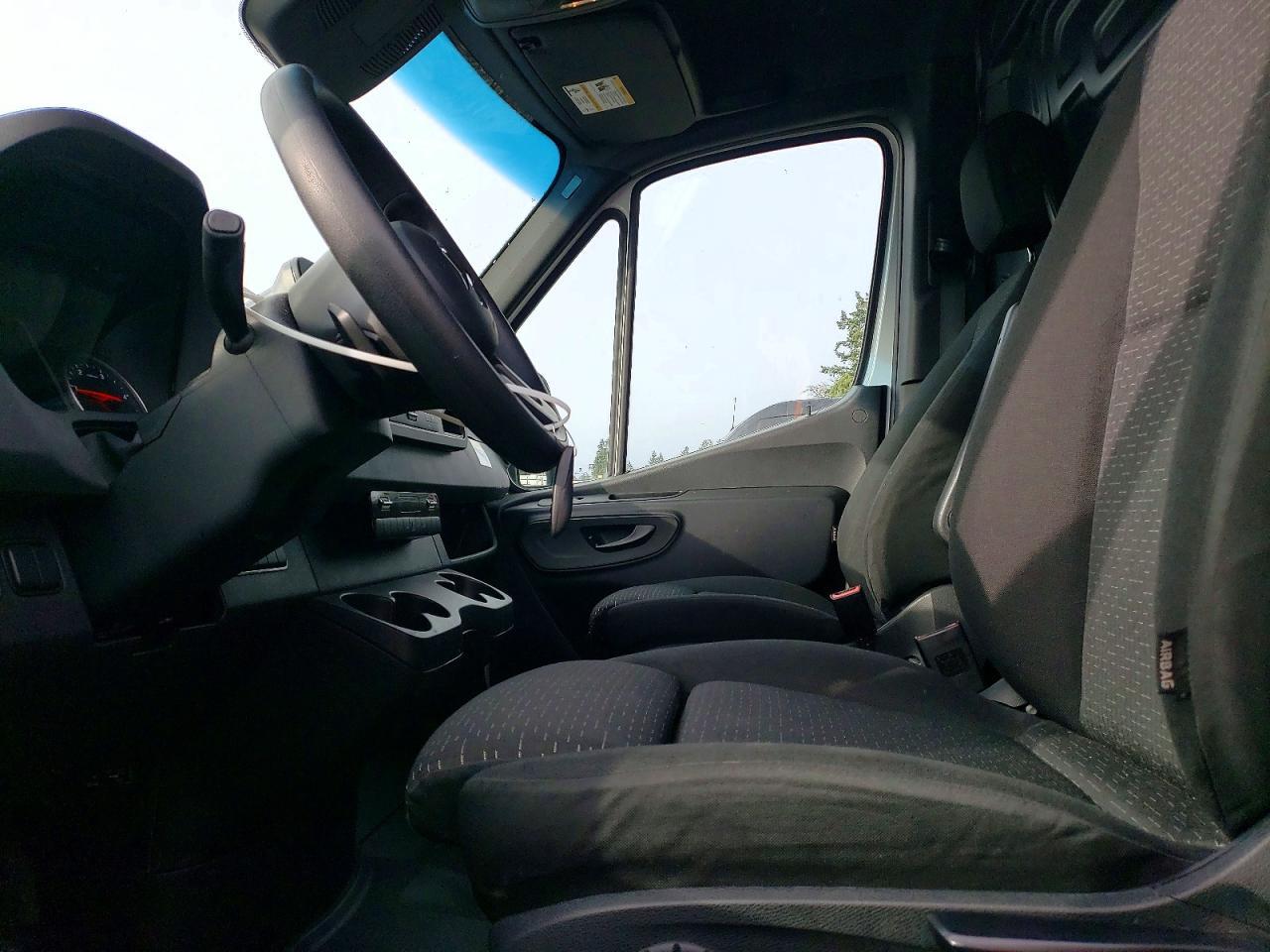 2024 Mercedes-Benz Sprinter 2500 Delivery Van