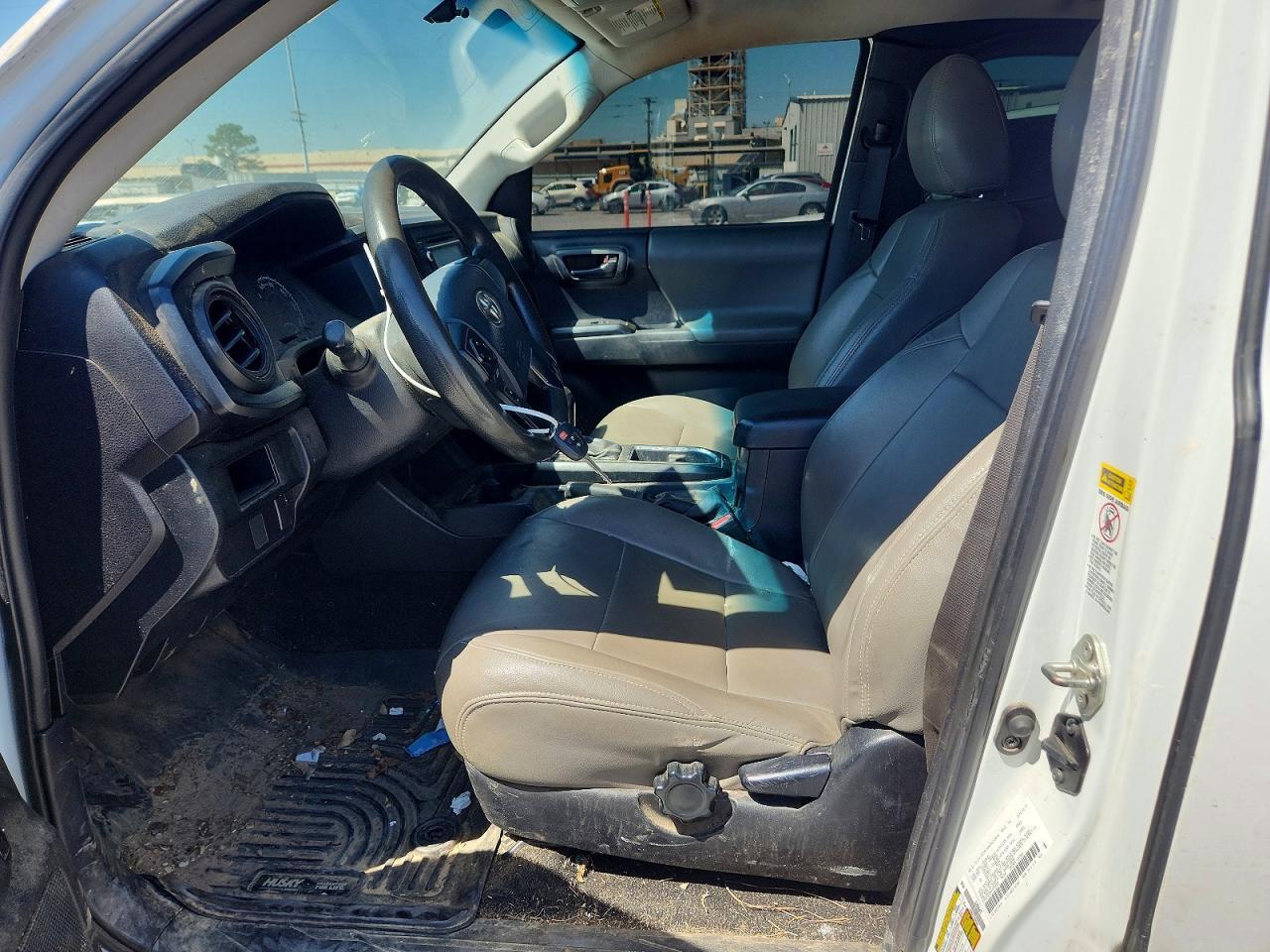 2017 Toyota Tacoma SR