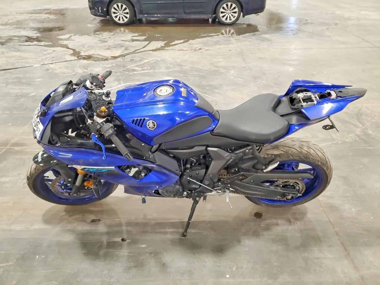 2025 Yama YZF