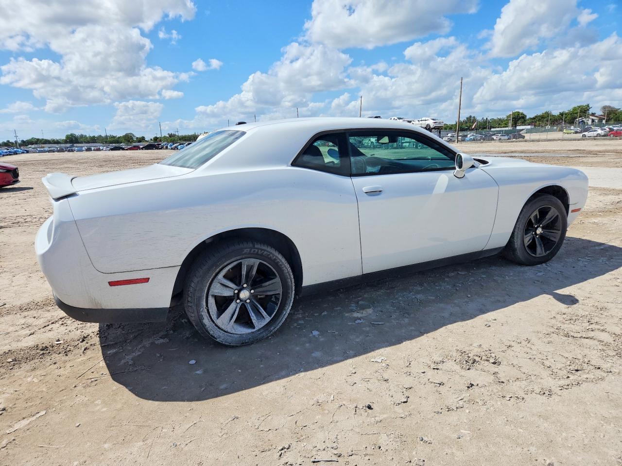 2021 Dodge Challenger sxt