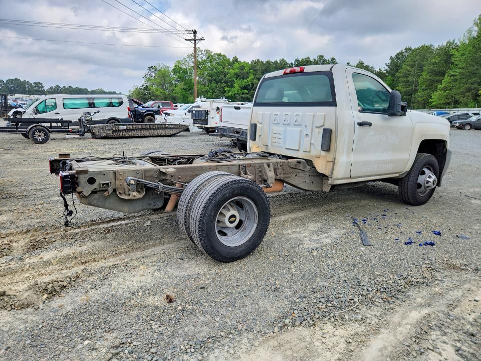 2016 Chevrolet Silverado Truck Cab AND Chassis