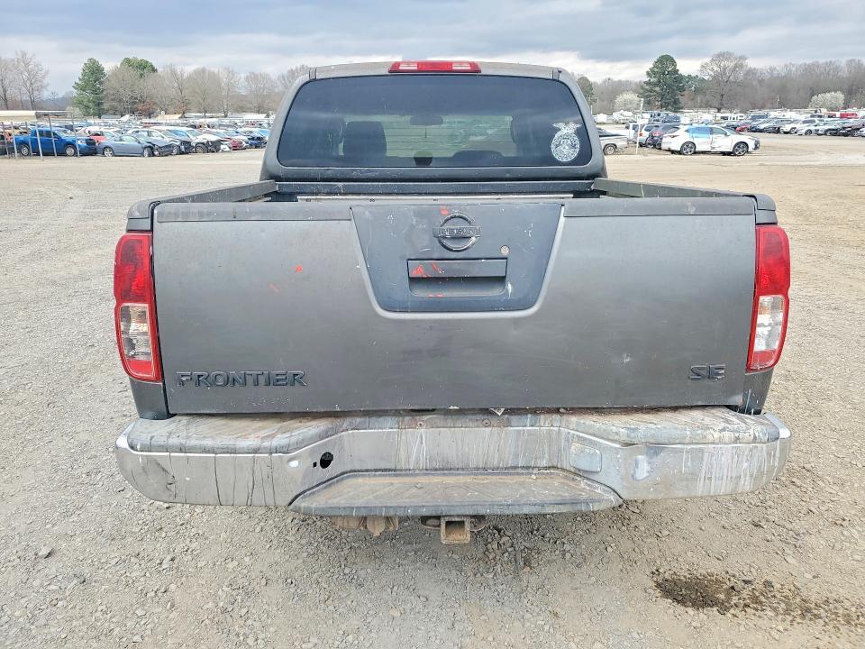 2005 Nissan Frontier SE