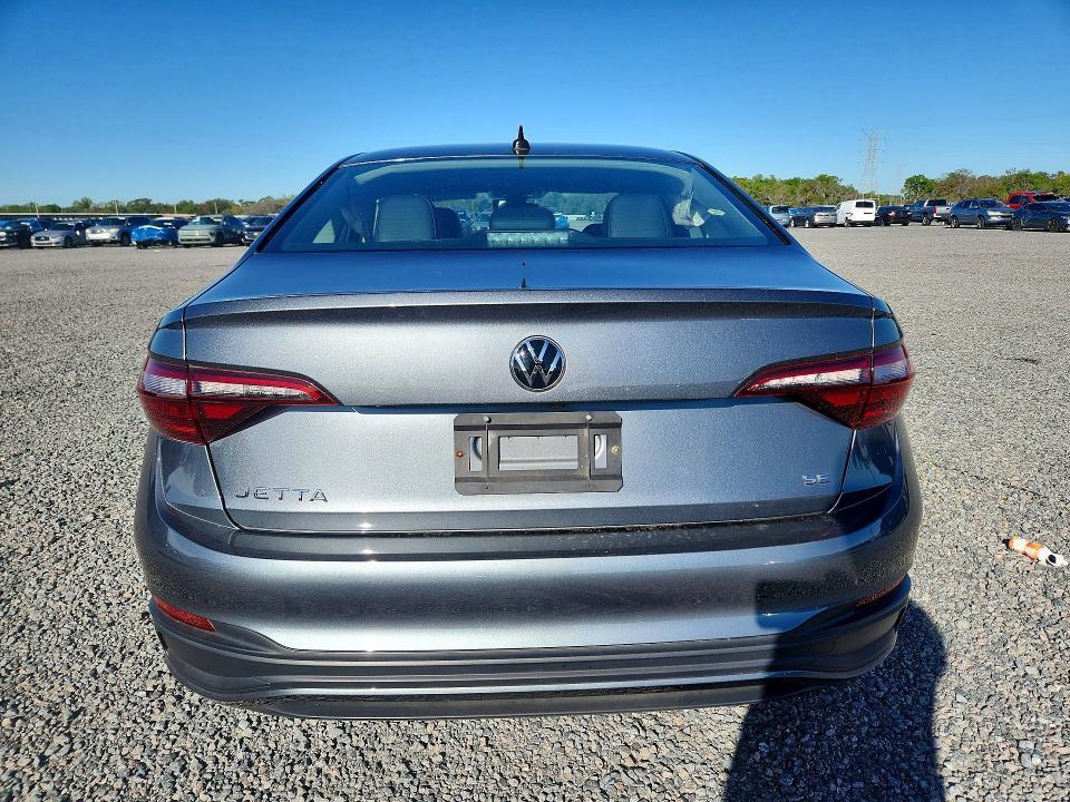2023 Volkswagen Jetta se