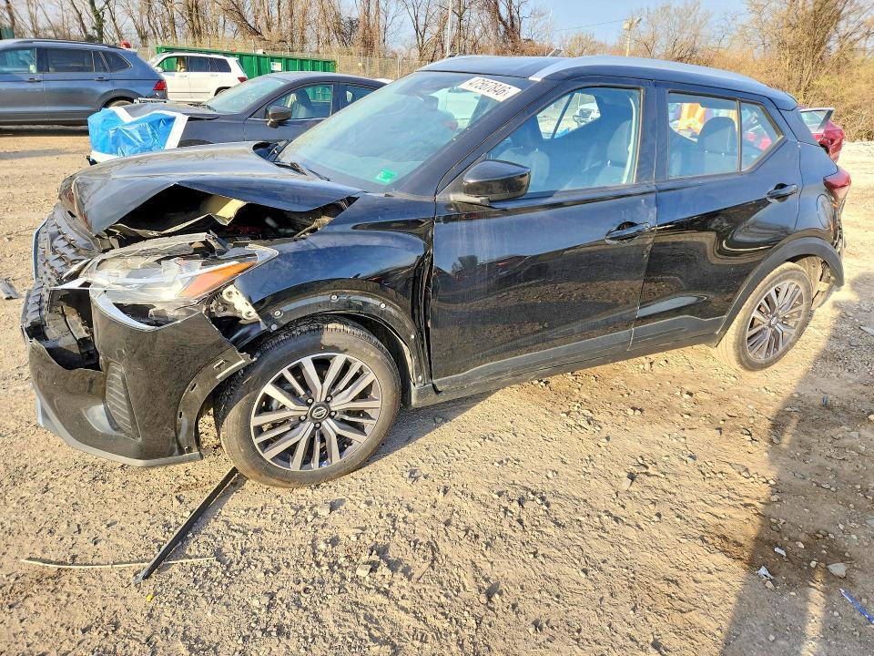 2021 Nissan Kicks sv