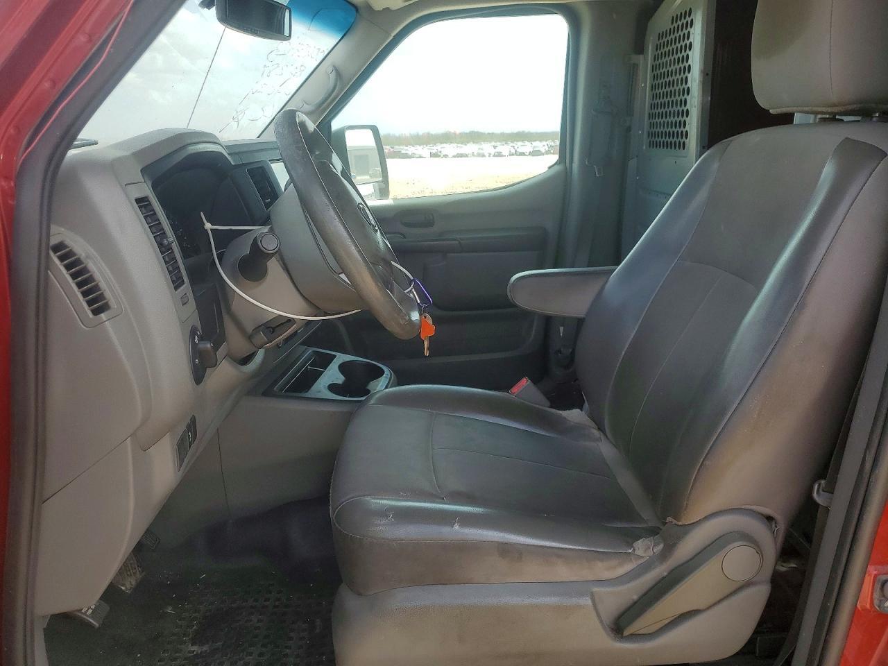 2016 Niss AN NV 1500 Delivery Van