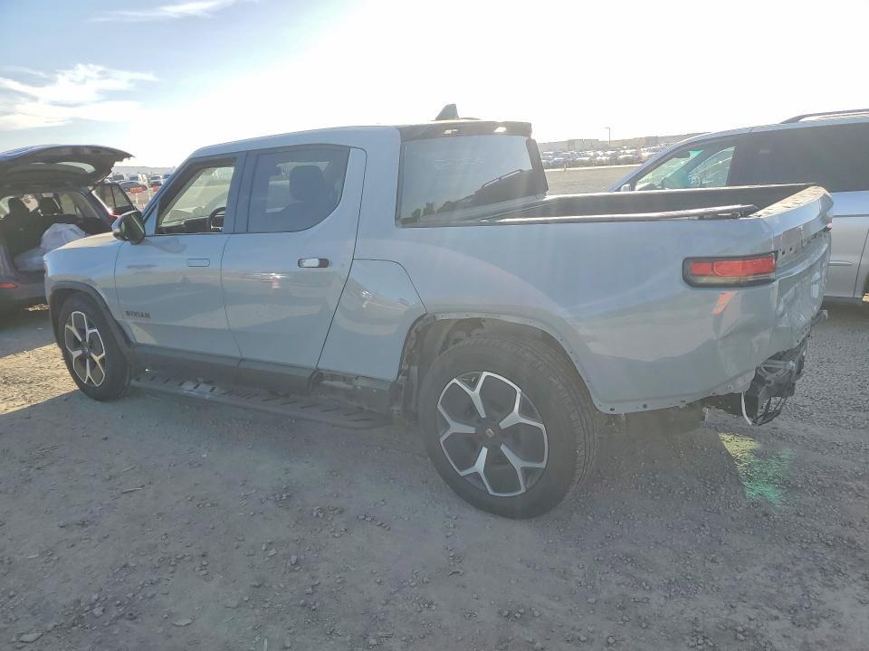 2022 Rivian R1T Adventure