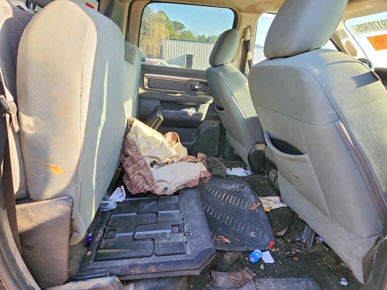 2017 Dodge RAM 1500 SLT