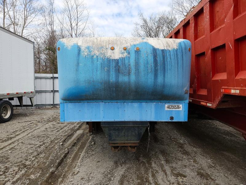 1990 Wells Cargo Cvg2825 Enclosed Cargo Trailer