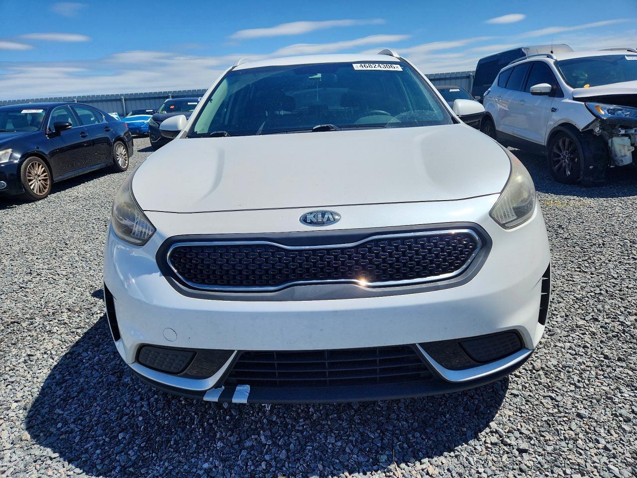 2017 KIA Niro lx