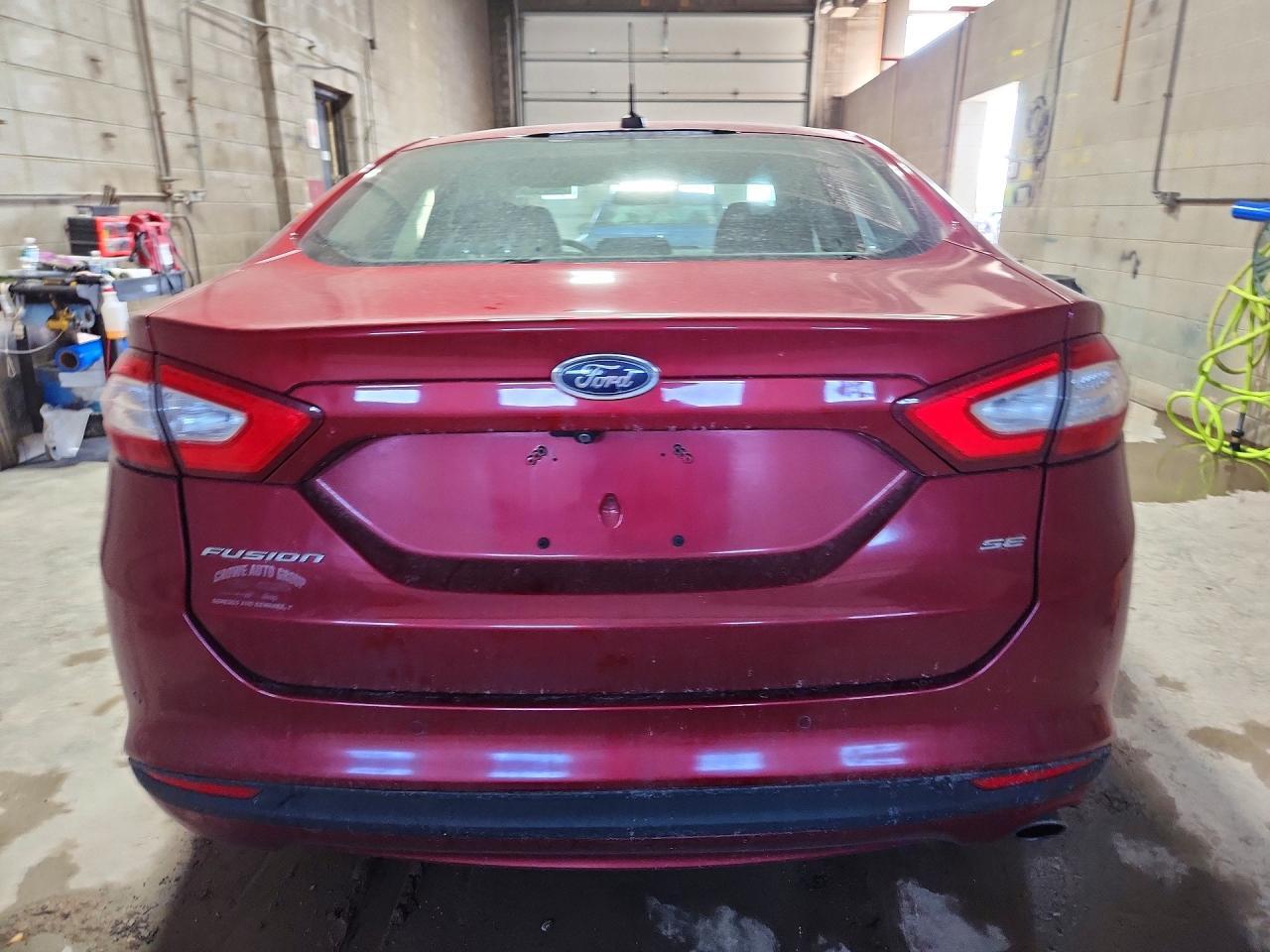 2016 Ford Fusion se