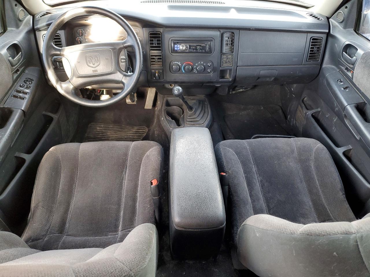 2001 Dodge Dakota Quattro