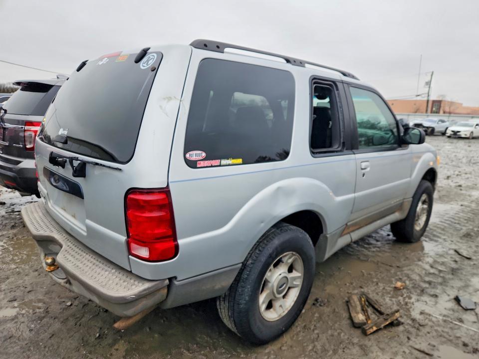 2001 Ford Explorer Sport