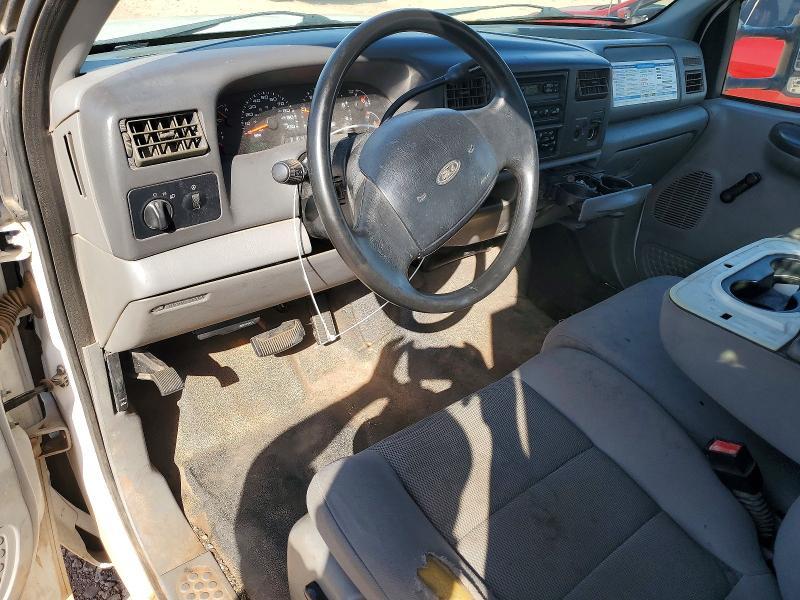 2002 Ford F350 Super Duty Flatbed Truck