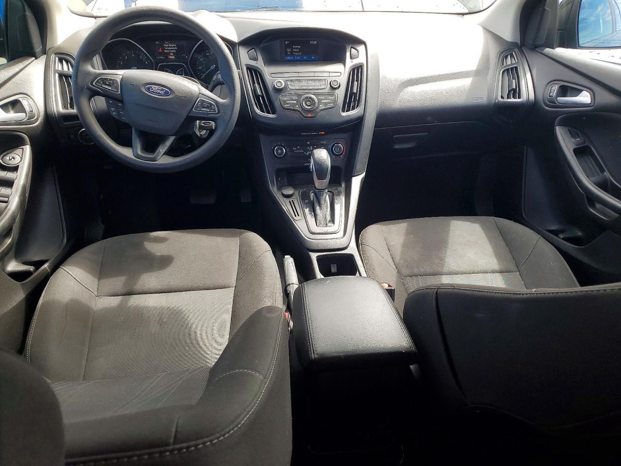 2018 Ford Focus se