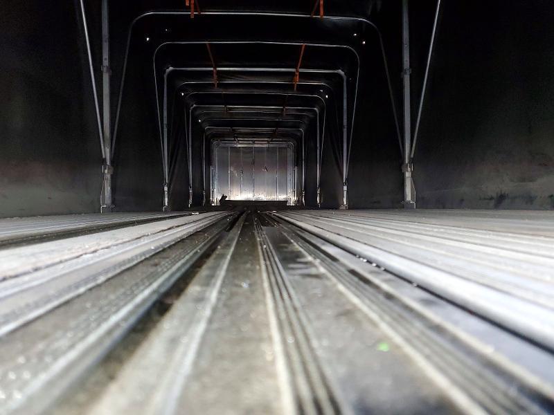 2012 Reitnouer Side Curtain Trailer