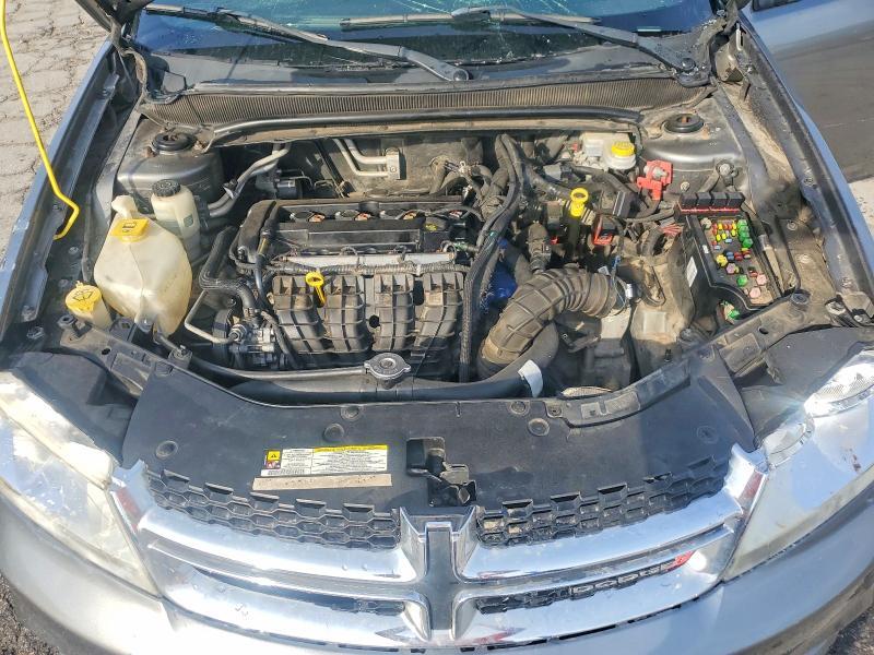 2013 Dodge Avenger se