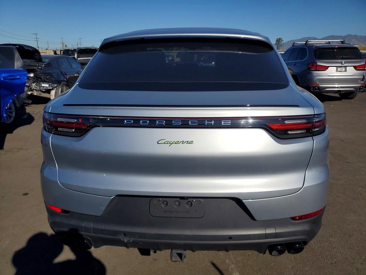 2022 Porsche Cayenne e Hybrid Coupe