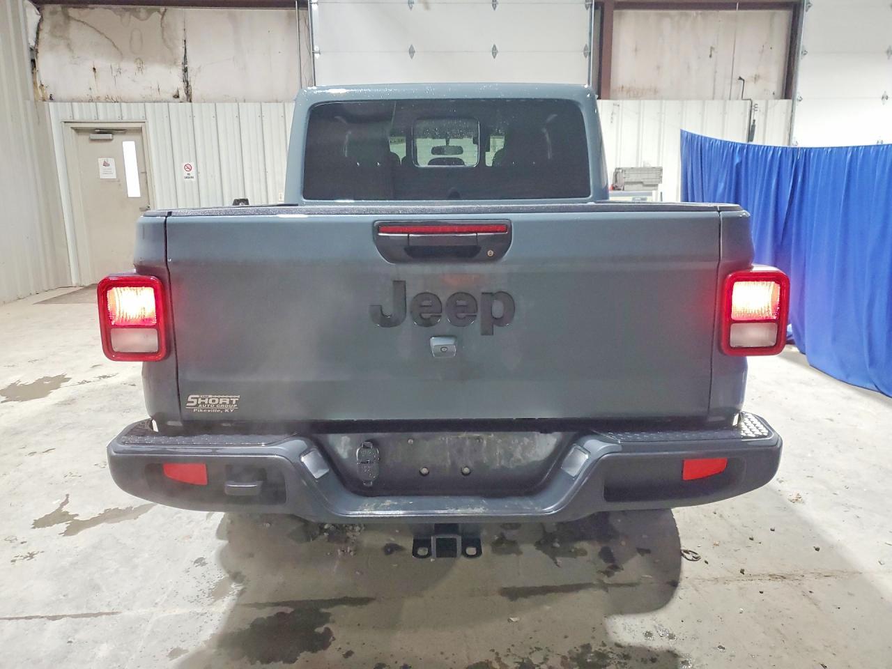 2024 Jeep Gladiator Sport