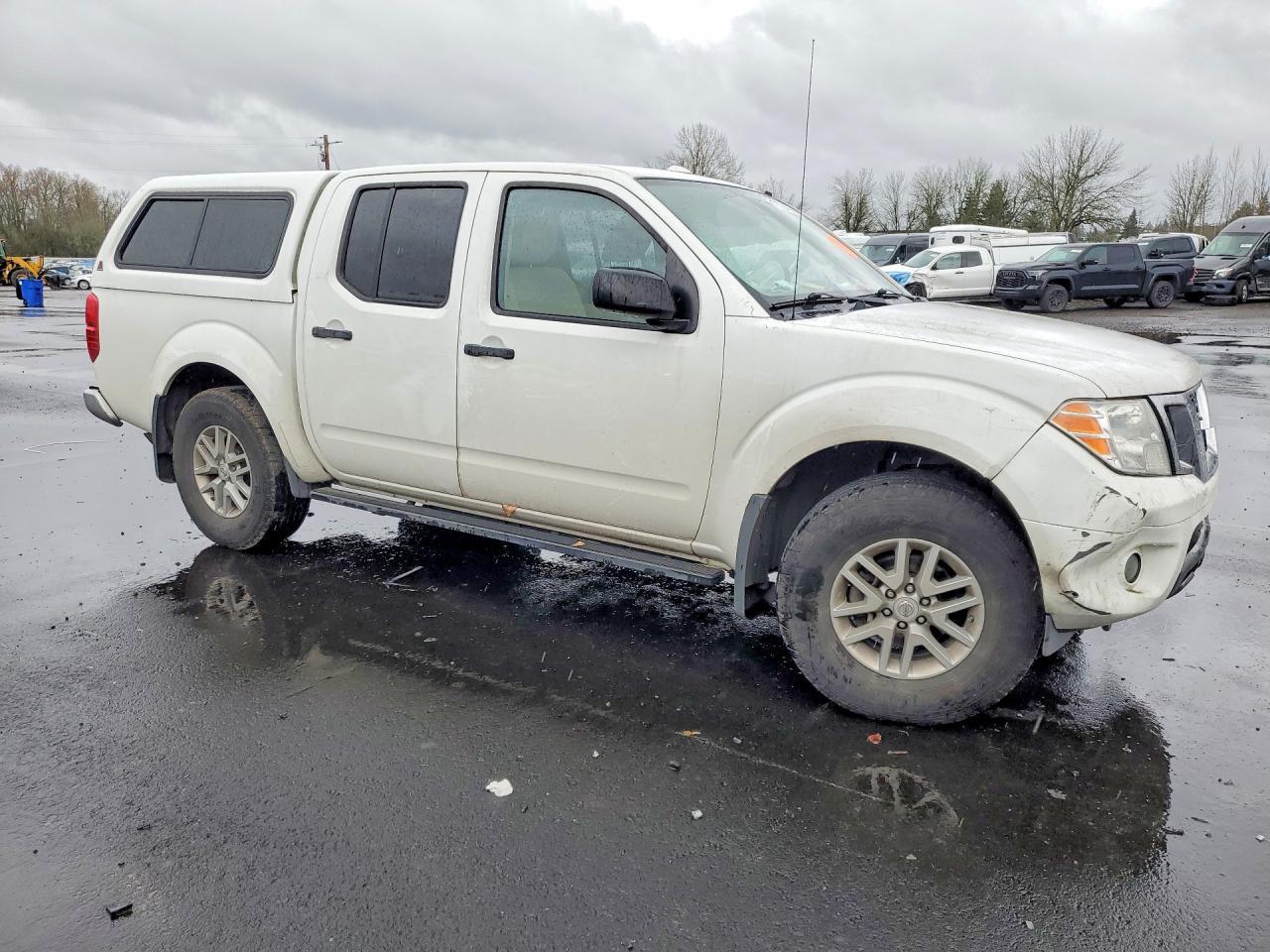 2016 Nissan Frontier SV