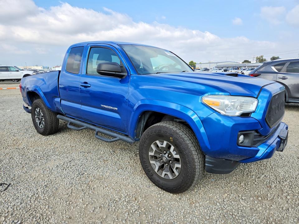 2016 Toyota Tacoma TRD Sport