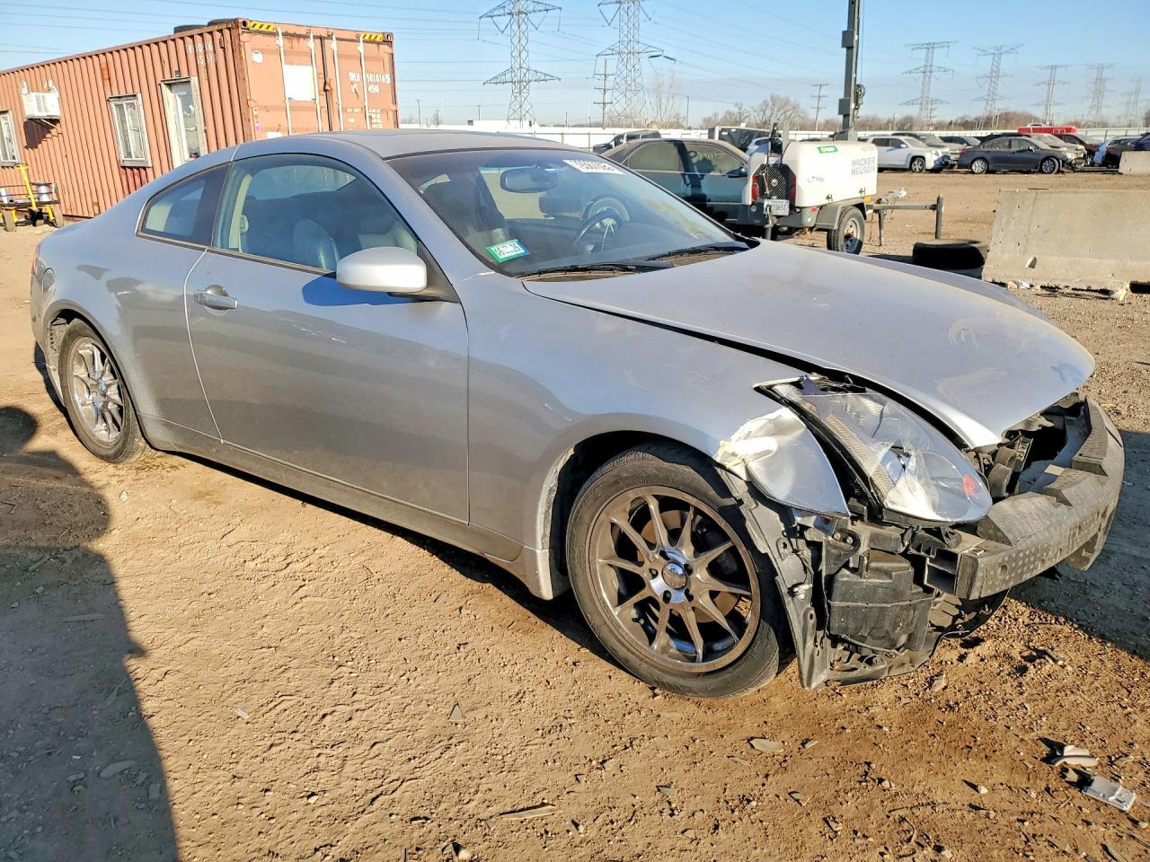2004 Infiniti G35 Base