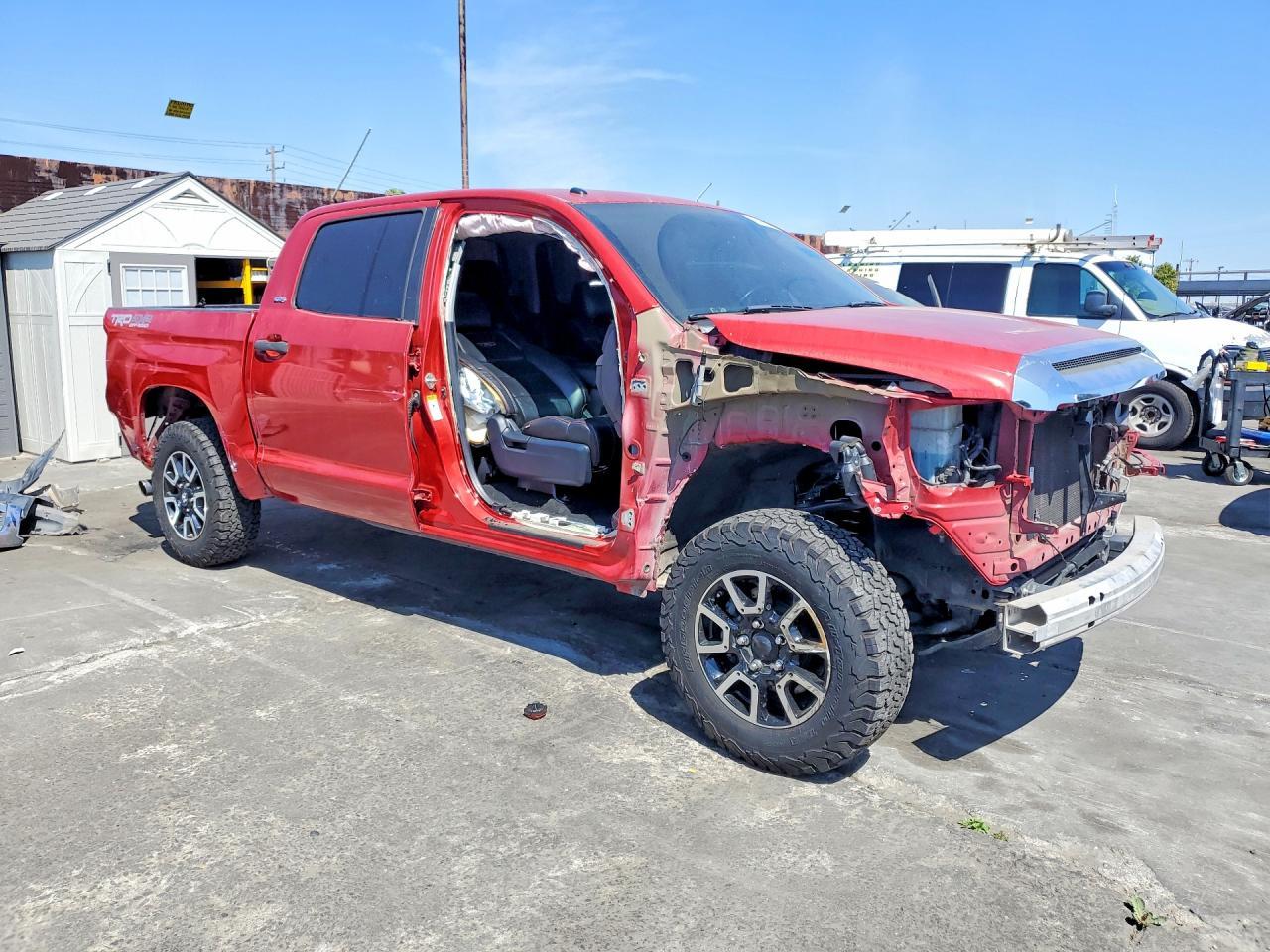 2017 Toyota Tundra SR5
